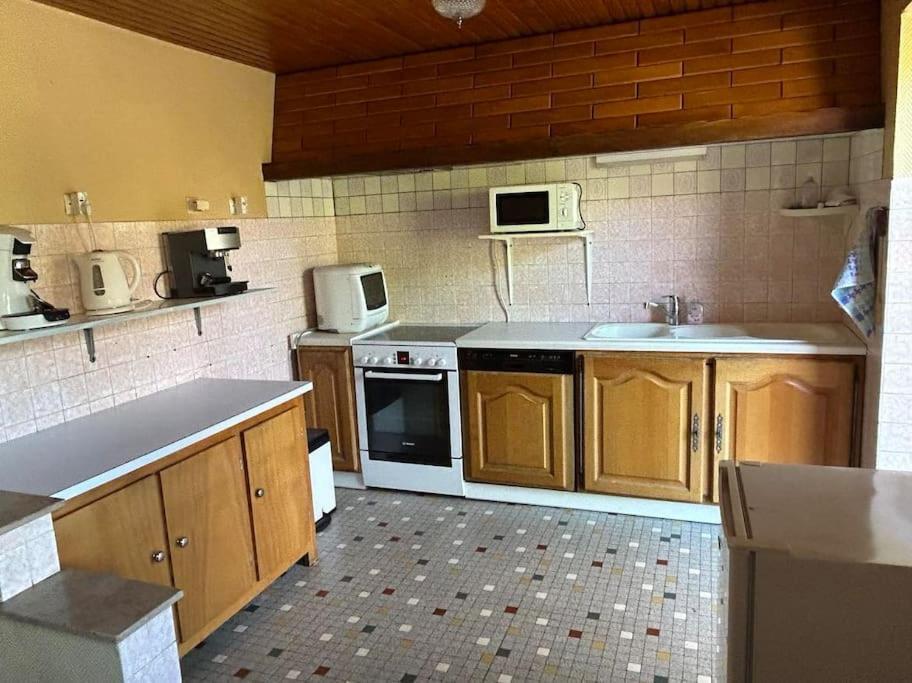 Maison Au Sein D'Une Ferme Villa Rahling Eksteriør billede