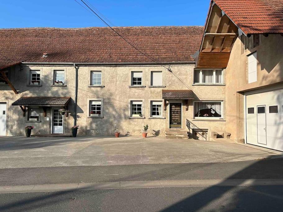 Maison Au Sein D'Une Ferme Villa Rahling Eksteriør billede